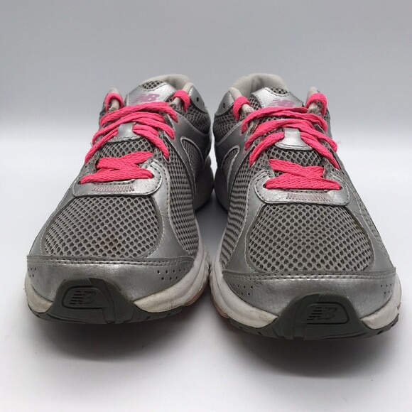 New Balance WW665KM Women's 9.5M Shoes Susan G Komen for the Cure Collab Sneaker - Picture 2 of 9
